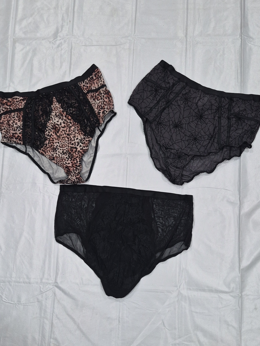 Torrid Curve Panty Bundle Sz 4